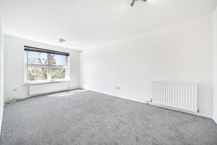 1 bed Flat for rent in Streatham. From Kinleigh Folkard & Hayward