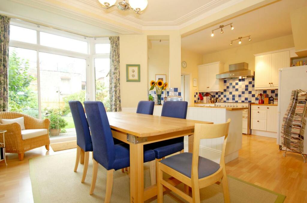 4 bed Detached House for rent in Streatham. From Kinleigh Folkard & Hayward