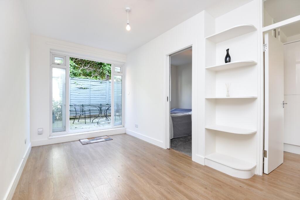 1 bed 1st Floor Flat for rent in London. From Kinleigh Folkard & Hayward - Sales - Streatham