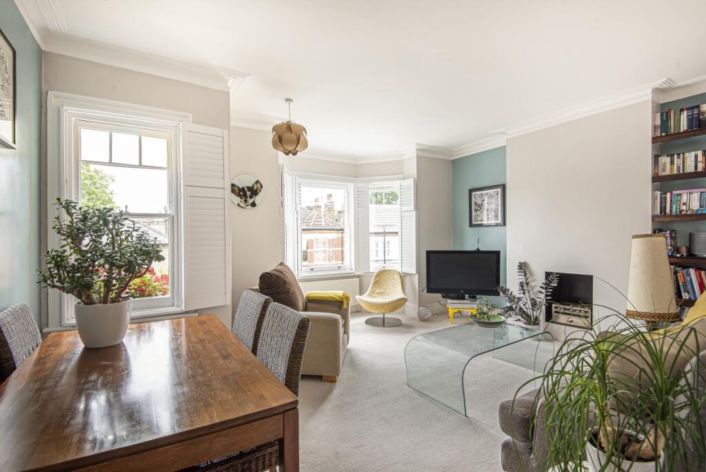 2 bed Not Specified for rent in London. From Kinleigh Folkard & Hayward - Sales - Streatham