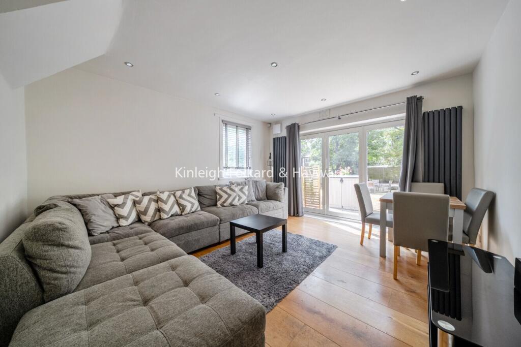 2 bed 1st Floor Flat for rent in Streatham. From Kinleigh Folkard & Hayward - Sales - Streatham