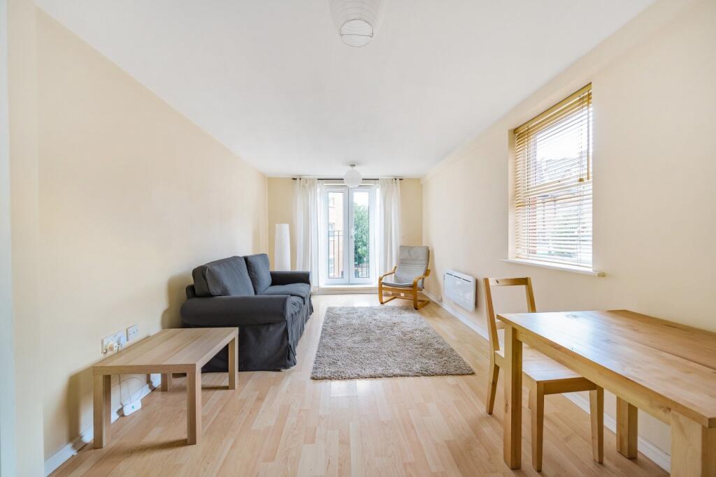 1 bed 1st Floor Flat for rent in London. From Kinleigh Folkard & Hayward - Sales - Streatham