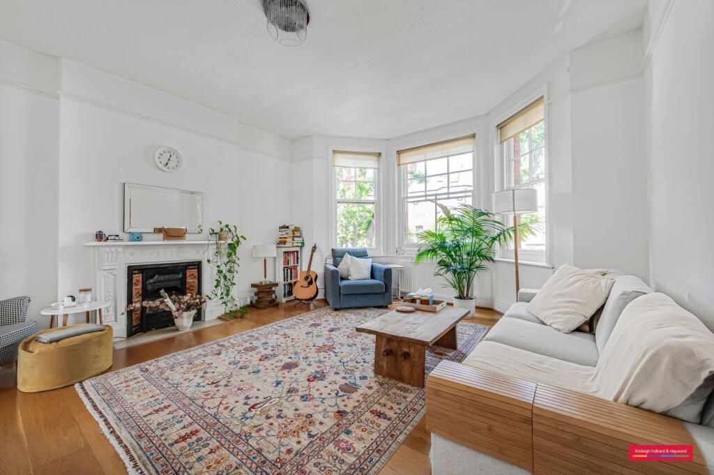 3 bed 1st Floor Flat for rent in London. From Kinleigh Folkard & Hayward - Sales - West Hampstead
