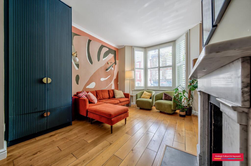 3 bed Mid Terraced House for rent in London. From Kinleigh Folkard & Hayward - Sales - West Hampstead