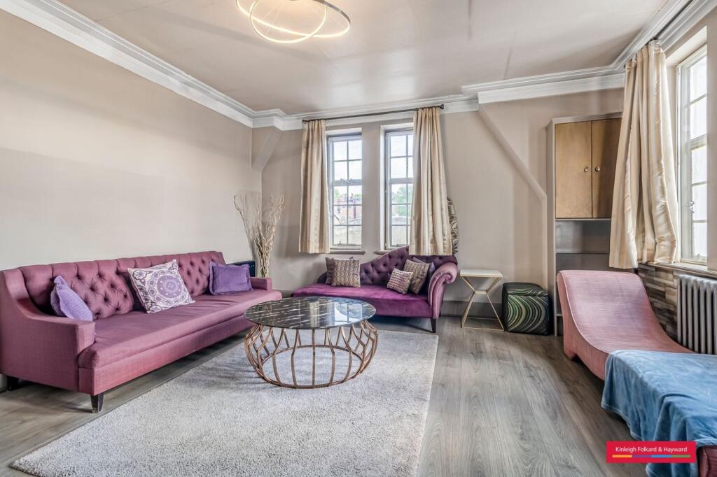 3 bed 1st Floor Flat for rent in Hampstead. From Kinleigh Folkard & Hayward - Sales - West Hampstead