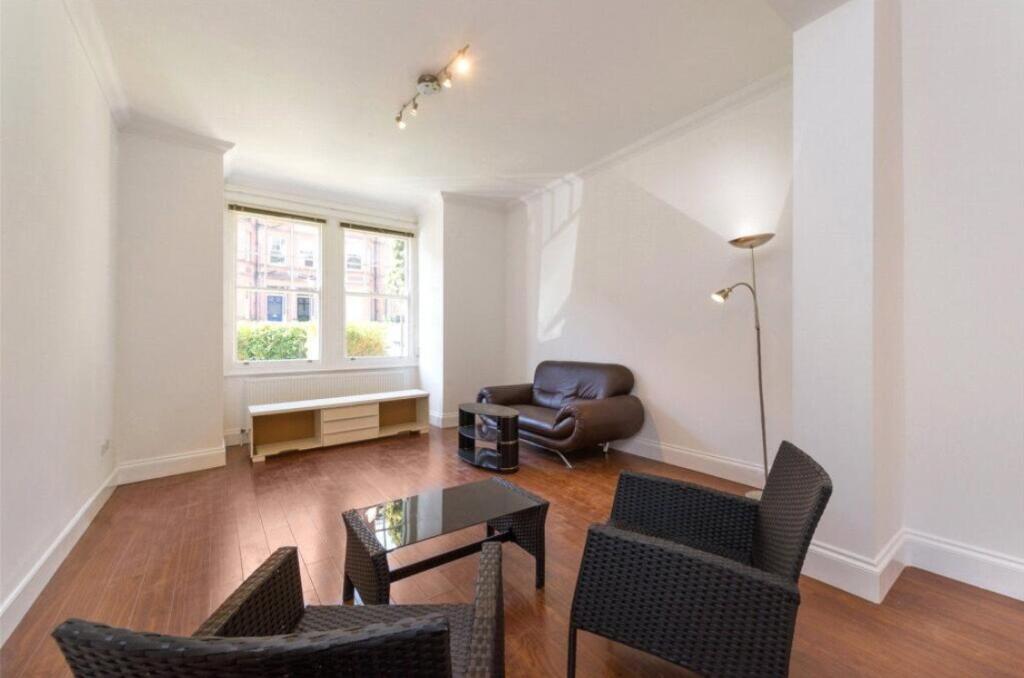 2 bed 1st Floor Flat for rent in London. From Kinleigh Folkard & Hayward - Sales - West Hampstead 2 bed 1st Floor Flat for rent in London. From Kinleigh Folkard & Hayward - Sales - West Hampstead