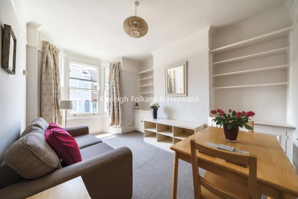 2 bed 1st Floor Flat for rent in Hampstead. From Kinleigh Folkard & Hayward - Sales - West Hampstead 2 bed 1st Floor Flat for rent in Hampstead. From Kinleigh Folkard & Hayward - Sales - West Hampstead