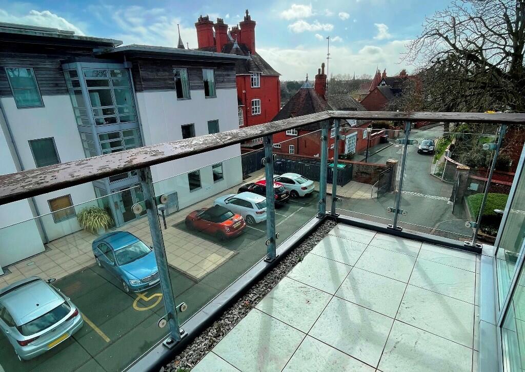 2 bed Penthouse for rent in Chester. From Thomas Property Group