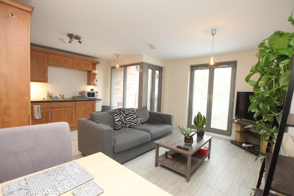 2 bed Apartment for rent in Chester. From Thomas Property Group - Chester