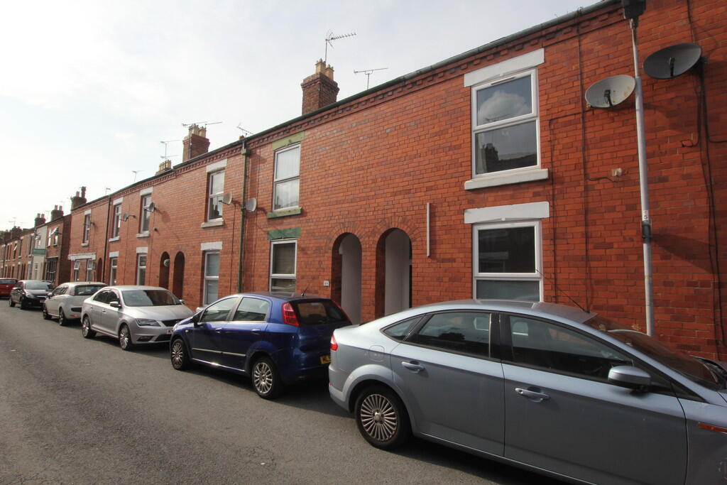 3 bed Mid Terraced House for rent in Chester. From Thomas Property Group - Chester 3 bed Mid Terraced House for rent in Chester. From Thomas Property Group - Chester