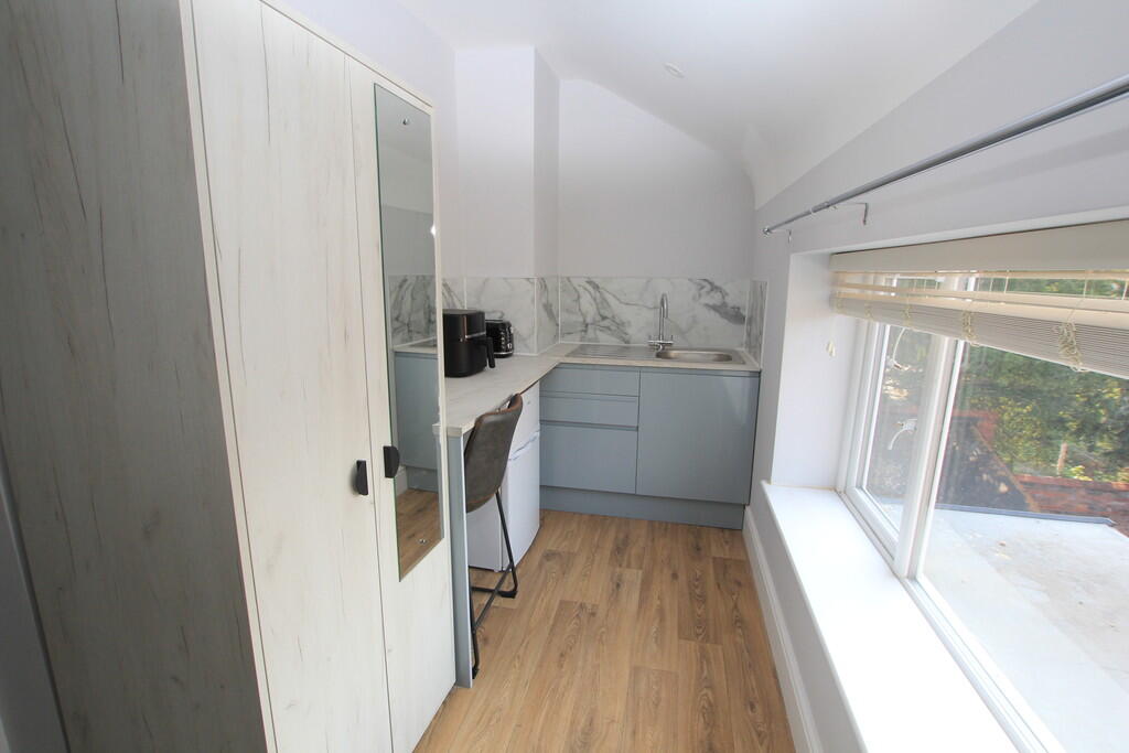 4 bed Studio for rent in Chester. From Thomas Property Group - Chester