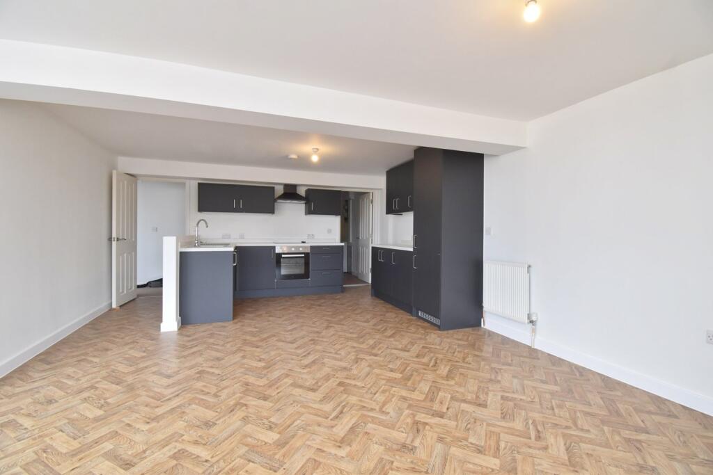 1 bed Apartment for rent in Shepperton. From Martin Flashman & Co. - Walton-on-Thames