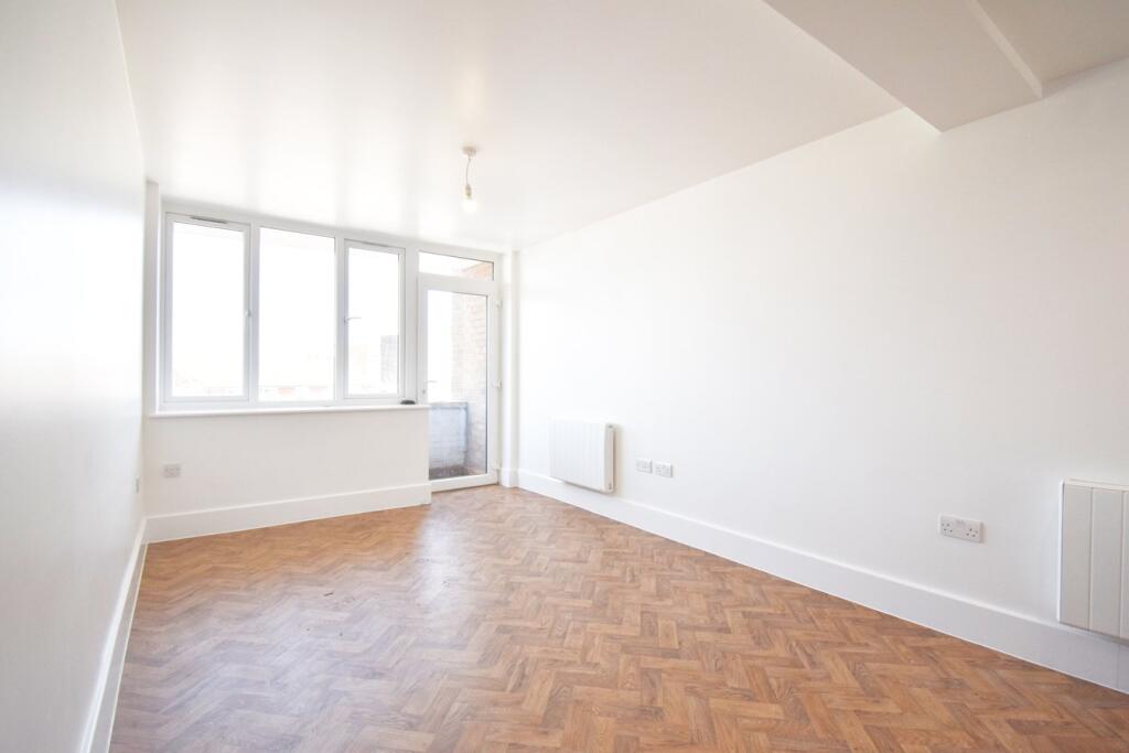 1 bed Apartment for rent in Shepperton. From Martin Flashman & Co. - Walton-on-Thames 1 bed Apartment for rent in Shepperton. From Martin Flashman & Co. - Walton-on-Thames
