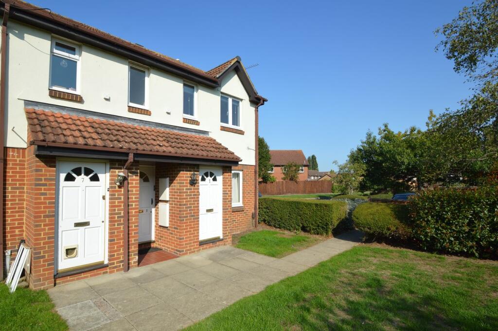 1 bed 1st Floor Flat for rent in Walton-on-Thames. From Martin Flashman & Co. - Walton-on-Thames 1 bed 1st Floor Flat for rent in Walton-on-Thames. From Martin Flashman & Co. - Walton-on-Thames