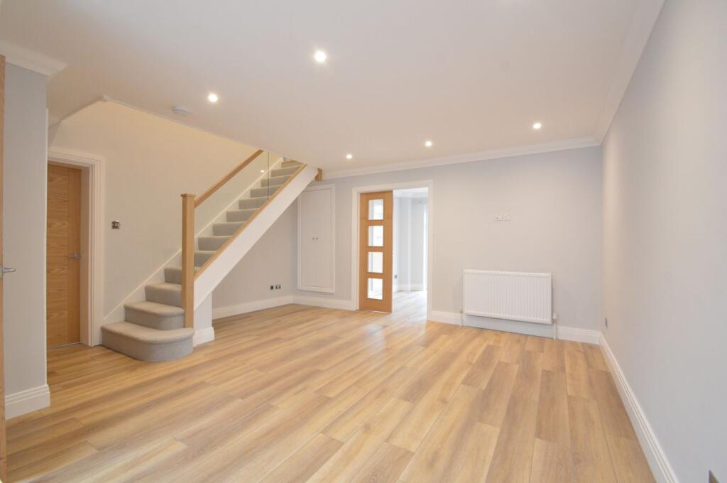 4 bed Semi Detached for rent in Burwood Park. From Martin Flashman & Co. - Walton-on-Thames