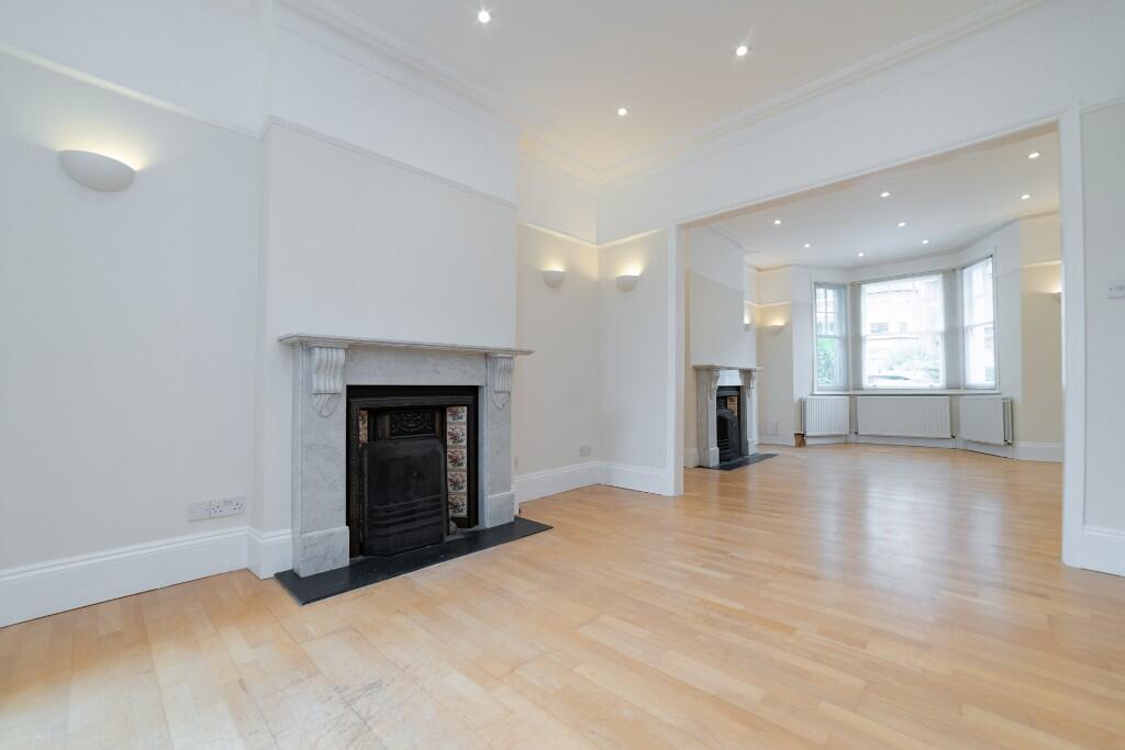 6 bed End of Terrace for rent in Hampstead. From Whitestone Estates 6 bed End of Terrace for rent in Hampstead. From Whitestone Estates
