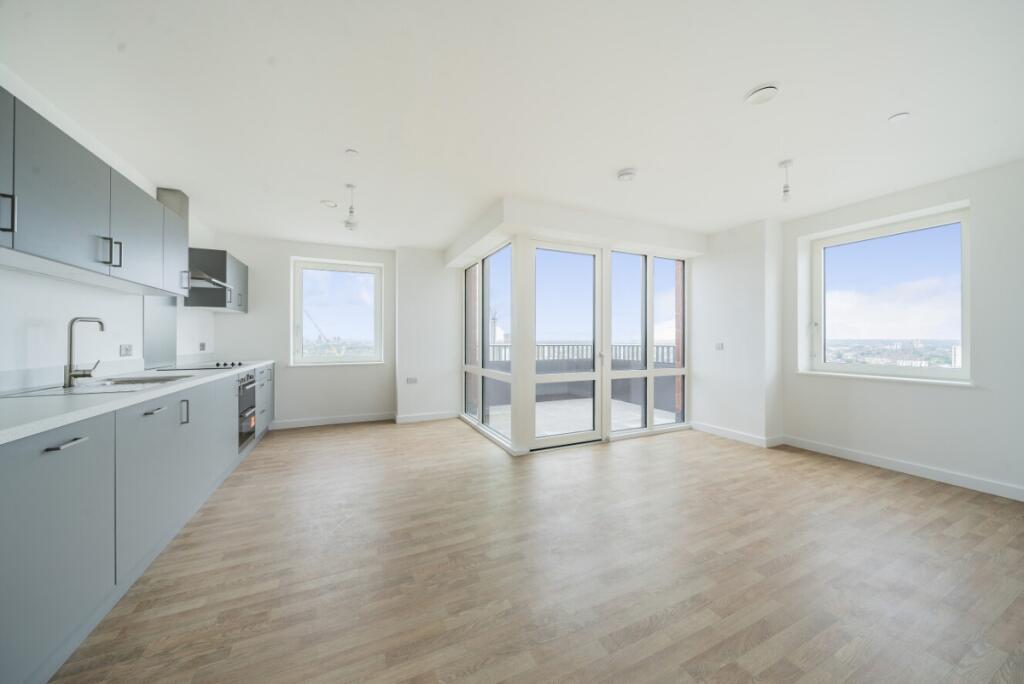 2 bed 1st Floor Flat for rent in Barking. From Kinleigh Folkard & Hayward - Sales - Blackheath