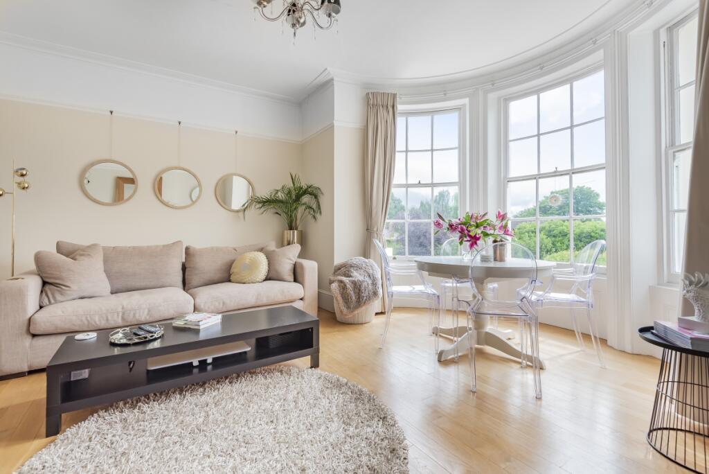 2 bed 1st Floor Flat for rent in London. From Kinleigh Folkard & Hayward - Sales - Blackheath