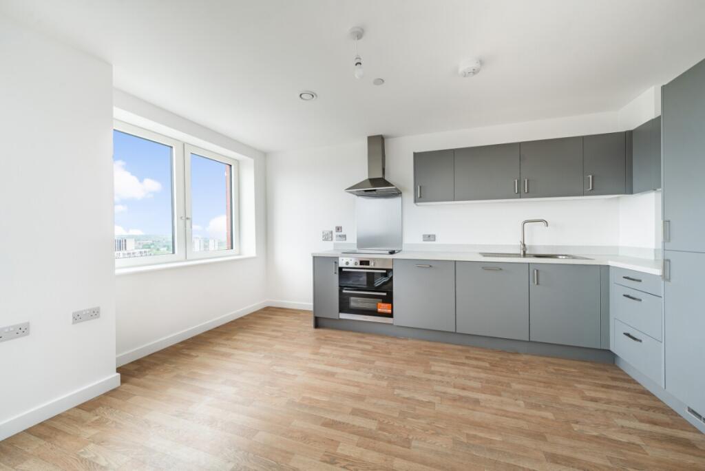 1 bed 1st Floor Flat for rent in Barking. From Kinleigh Folkard & Hayward - Sales - Blackheath