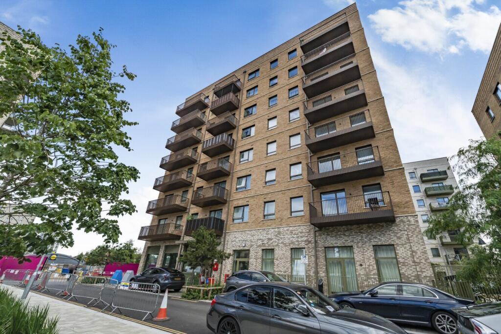 2 bed 1st Floor Flat for rent in Barking. From Kinleigh Folkard & Hayward - Sales - Blackheath 2 bed 1st Floor Flat for rent in Barking. From Kinleigh Folkard & Hayward - Sales - Blackheath