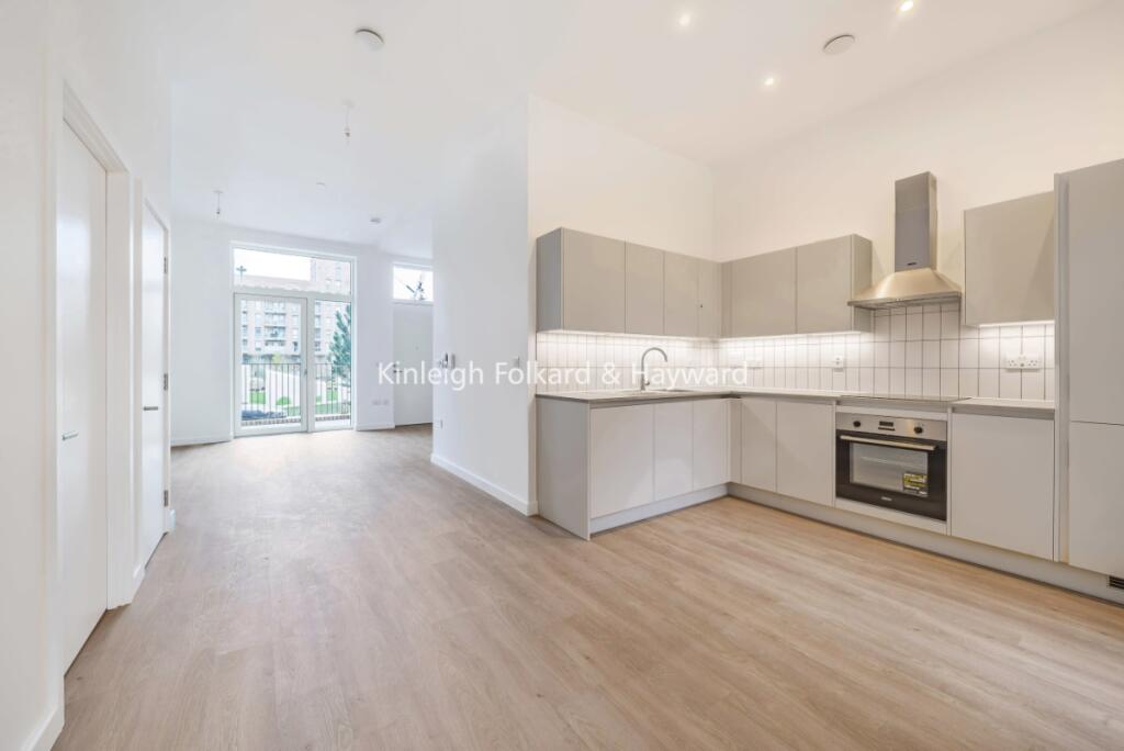 2 bed 1st Floor Flat for rent in Barking. From Kinleigh Folkard & Hayward - Sales - Blackheath 2 bed 1st Floor Flat for rent in Barking. From Kinleigh Folkard & Hayward - Sales - Blackheath