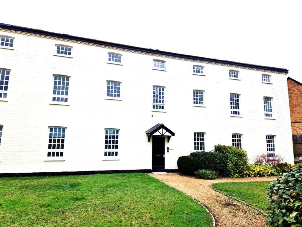 1 bed Apartment for rent in Ware. From Oliver Minton - Puckeridge