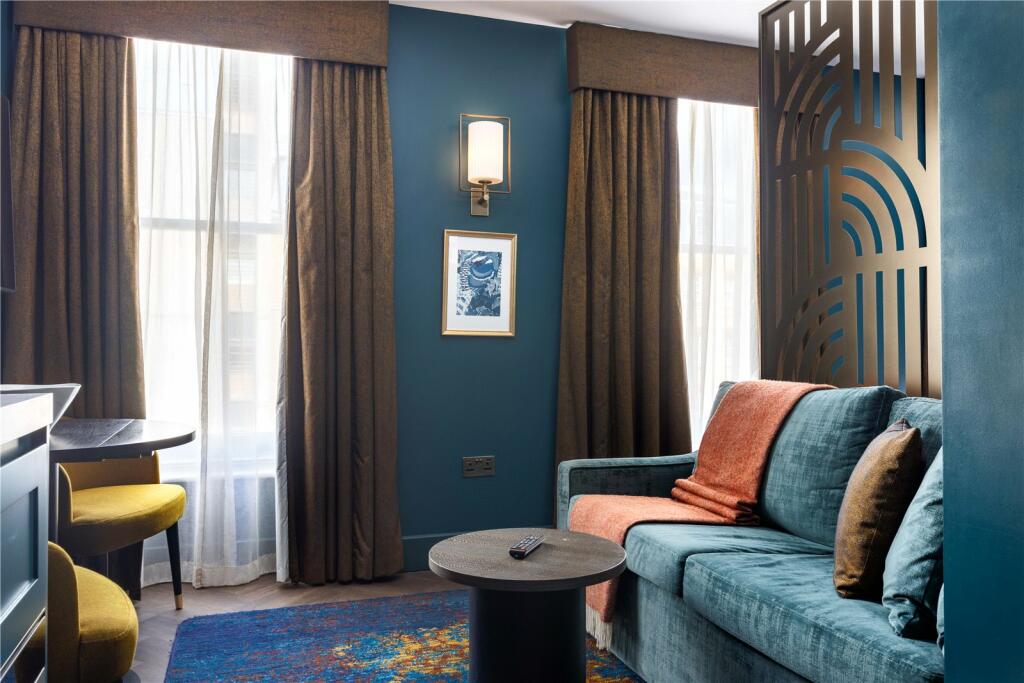 0 bed Apartment for rent in Kensington. From Russell Simpson 0 bed Apartment for rent in Kensington. From Russell Simpson