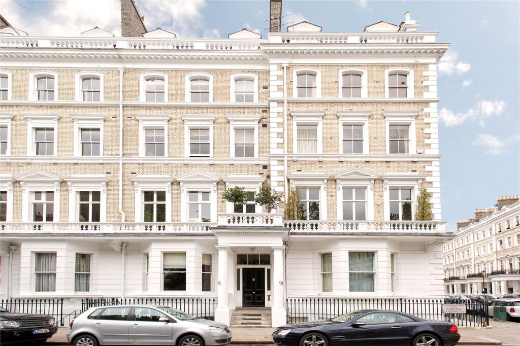 1 bed Apartment for rent in Chelsea. From Russell Simpson