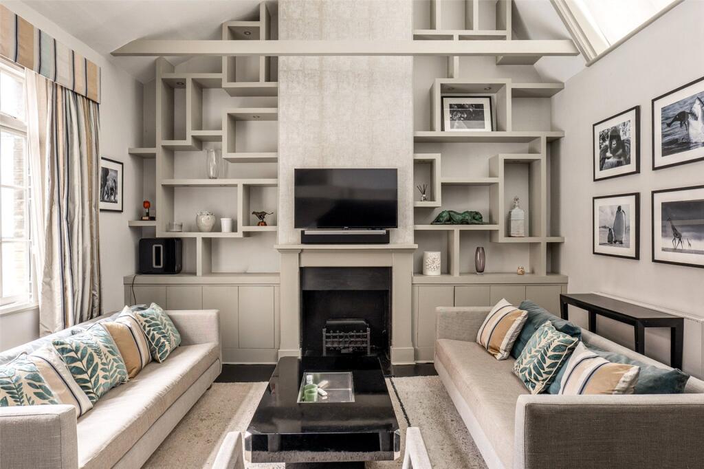 2 bed Detached for rent in Chelsea. From Russell Simpson 2 bed Detached for rent in Chelsea. From Russell Simpson