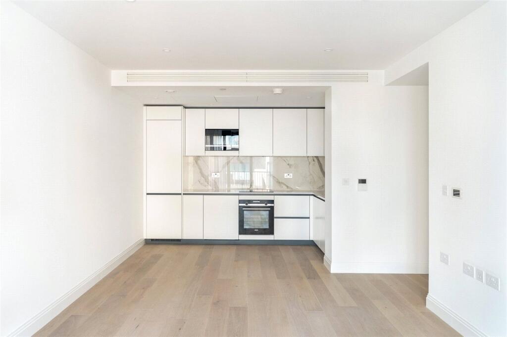 2 bed Apartment for rent in Fulham. From Russell Simpson 2 bed Apartment for rent in Fulham. From Russell Simpson