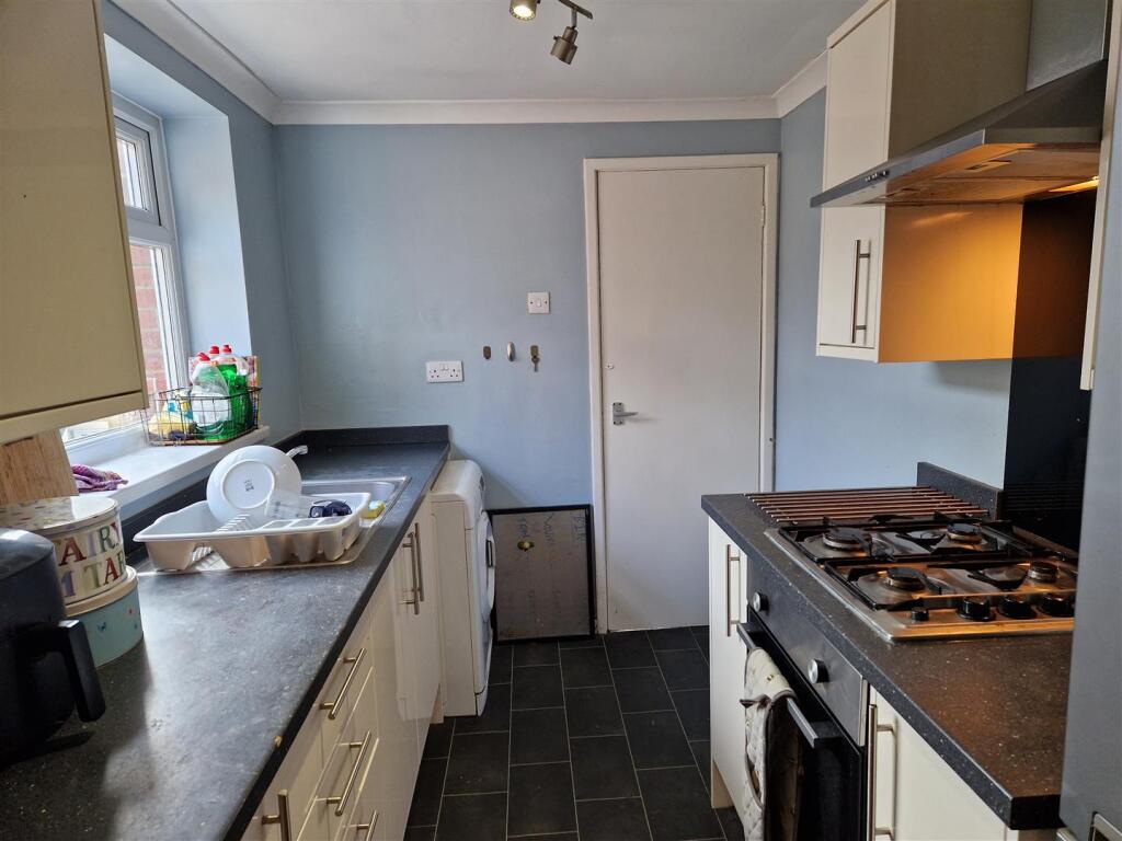 3 bed 1st Floor Flat for rent in Newcastle upon Tyne. From Wright Residential - Newcastle-Upon-Tyne