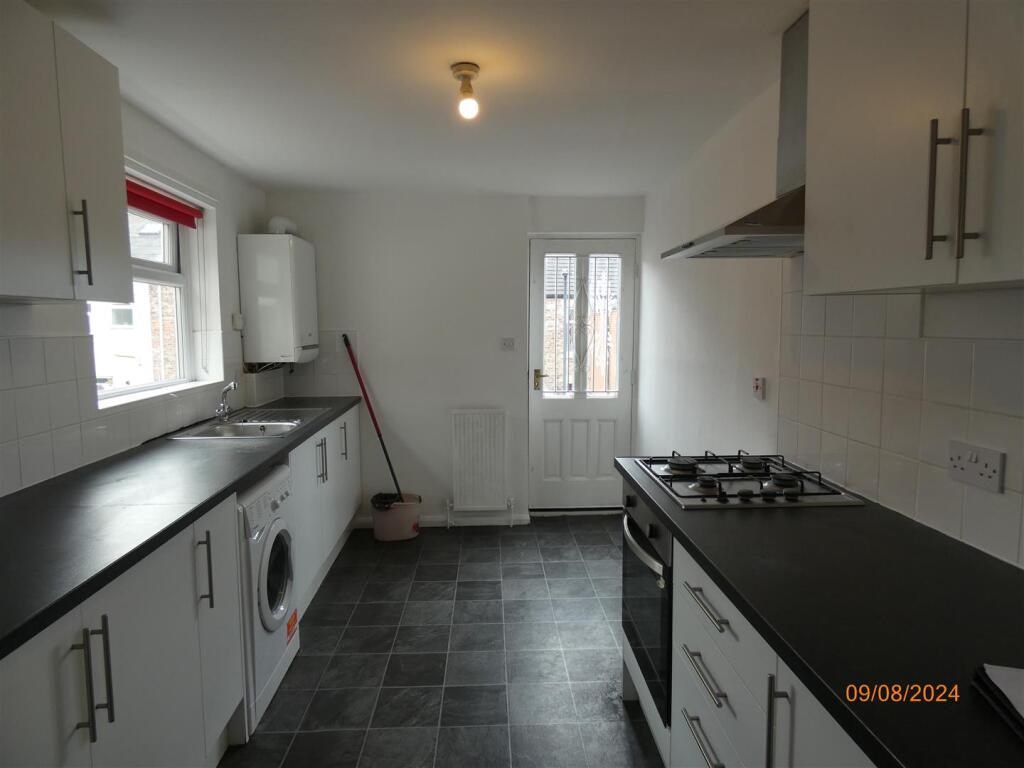 3 bed 1st Floor Flat for rent in Newcastle upon Tyne. From Wright Residential - Newcastle-Upon-Tyne