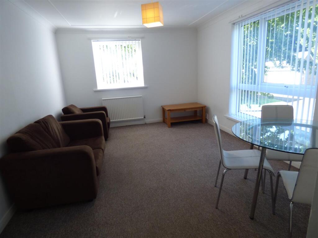 2 bed 1st Floor Flat for rent in Newcastle upon Tyne. From Wright Residential - Newcastle-Upon-Tyne