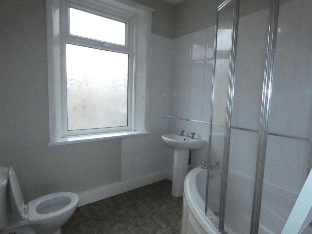 2 bed 1st Floor Flat for rent in Newcastle upon Tyne. From Wright Residential - Newcastle-Upon-Tyne