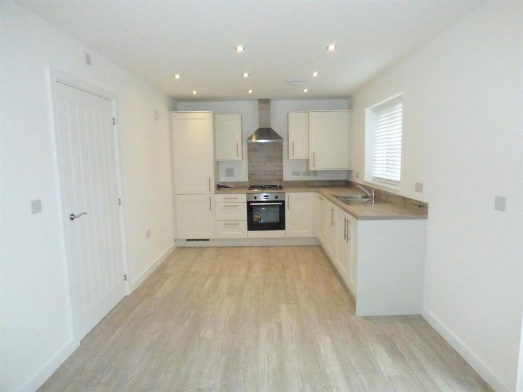 3 bed Semi Detached for rent in Hazlerigg. From Wright Residential - Newcastle-Upon-Tyne 3 bed Semi Detached for rent in Hazlerigg. From Wright Residential - Newcastle-Upon-Tyne
