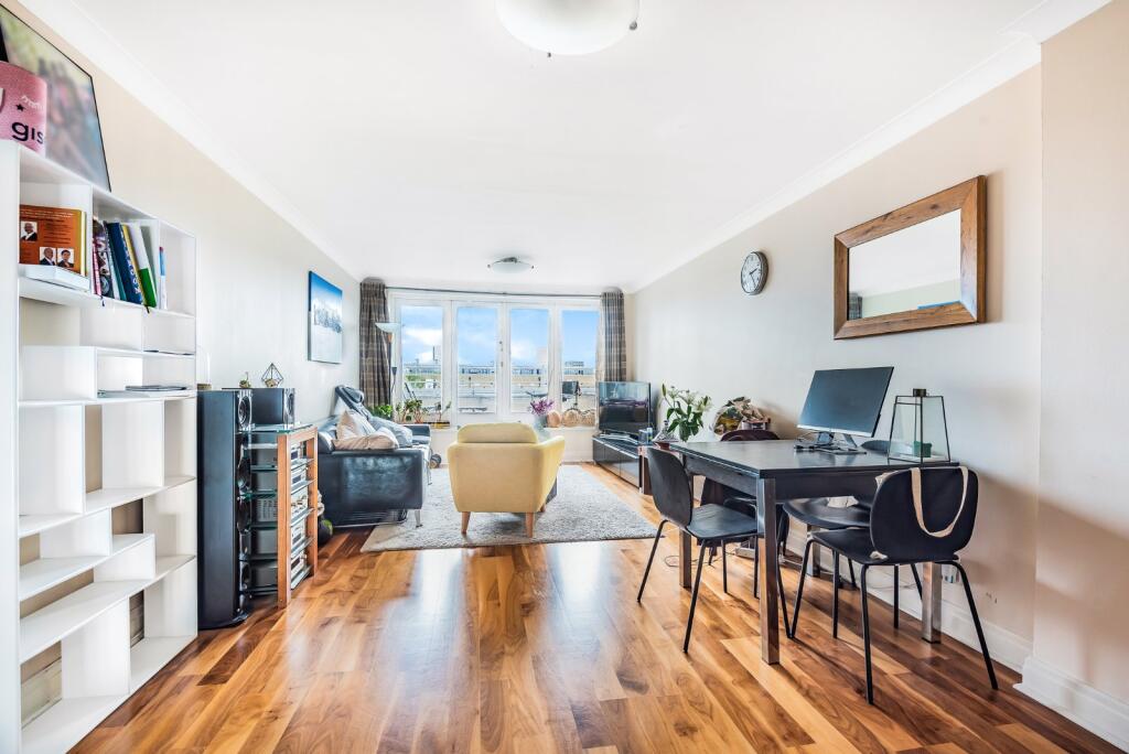 2 bed 1st Floor Flat for rent in London. From Kinleigh Folkard & Hayward - Sales - Canada Water