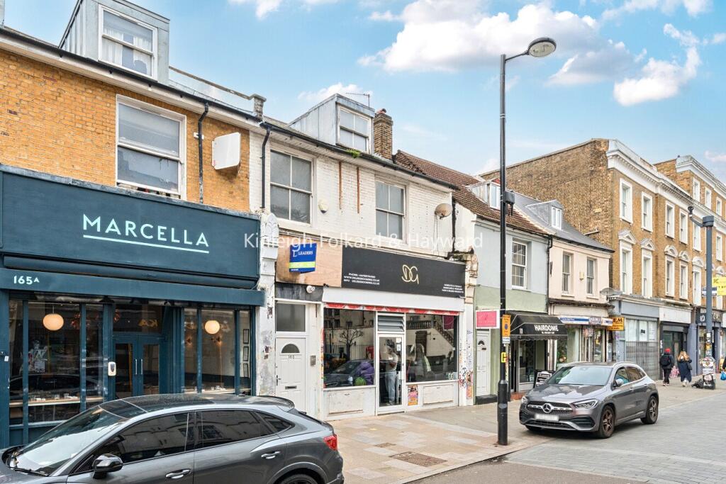 1 bed Detached for rent in London. From Kinleigh Folkard & Hayward - Sales - Canada Water 1 bed Detached for rent in London. From Kinleigh Folkard & Hayward - Sales - Canada Water