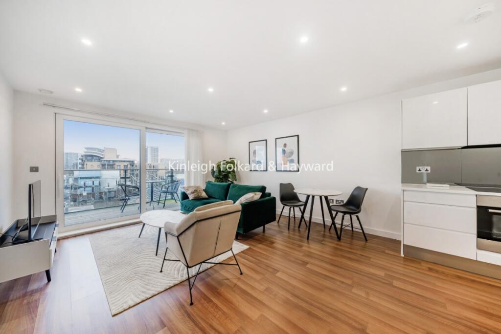 1 bed 1st Floor Flat for rent in London. From Kinleigh Folkard & Hayward - Sales - Canada Water