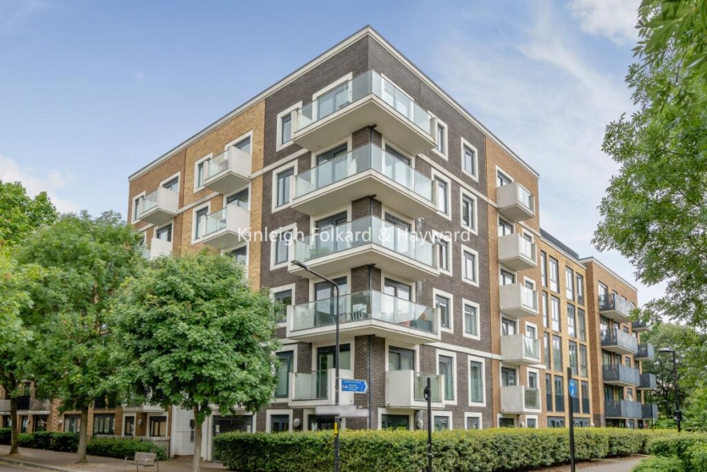 1 bed 1st Floor Flat for rent in Bermondsey. From Kinleigh Folkard & Hayward - Sales - Canada Water