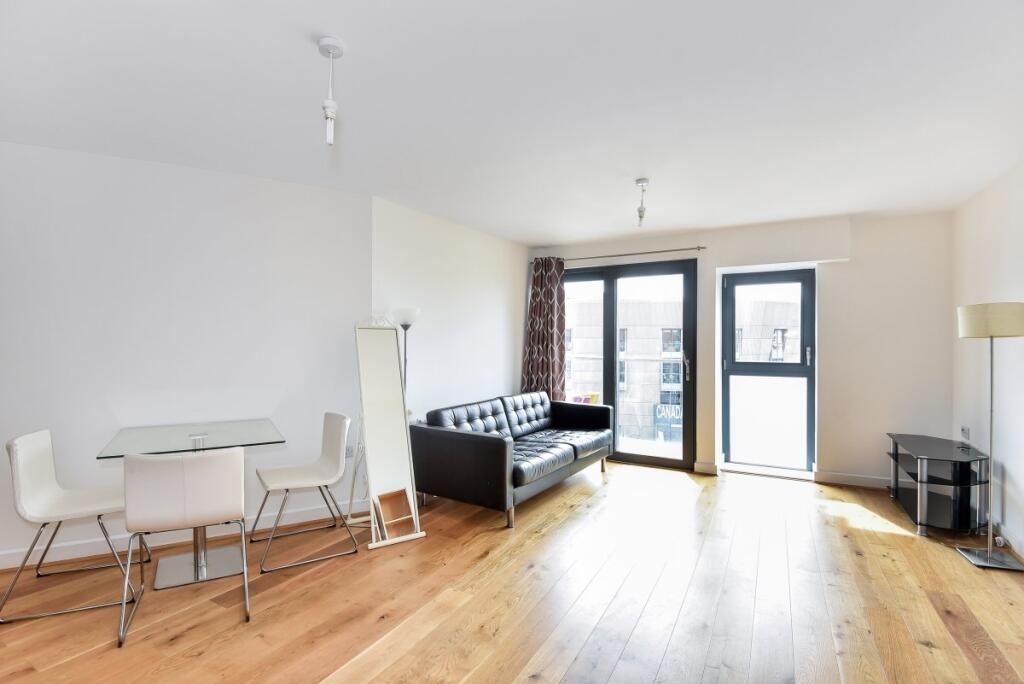 2 bed 1st Floor Flat for rent in Bermondsey. From Kinleigh Folkard & Hayward - Sales - Canada Water