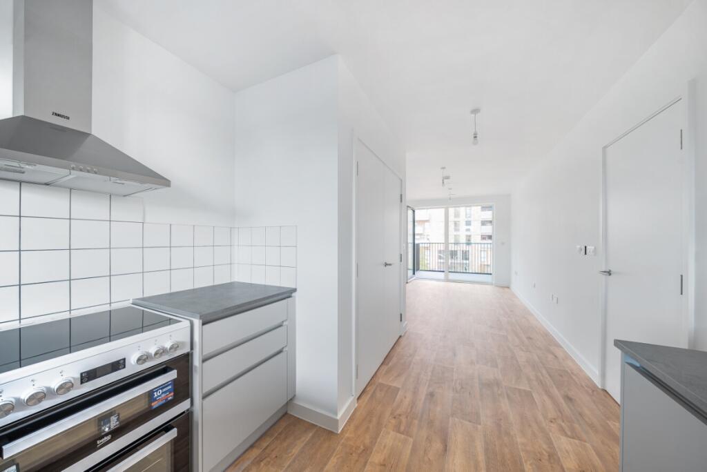 1 bed 1st Floor Flat for rent in Barking. From Kinleigh Folkard & Hayward - Sales - Canada Water 1 bed 1st Floor Flat for rent in Barking. From Kinleigh Folkard & Hayward - Sales - Canada Water