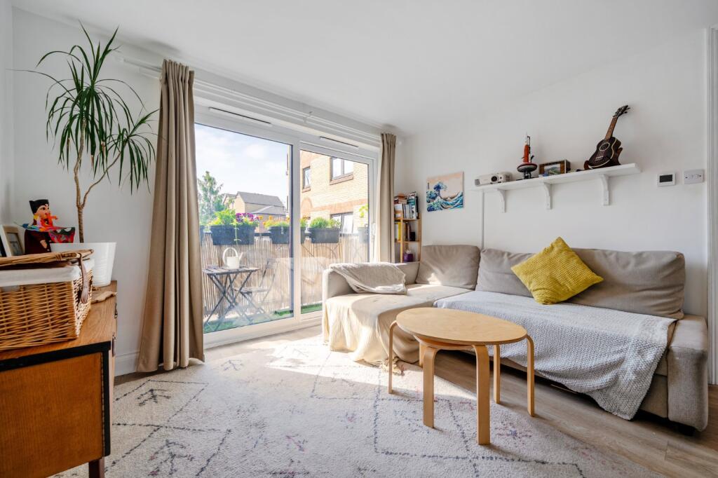 2 bed Not Specified for rent in London. From Kinleigh Folkard & Hayward - Sales - Canada Water