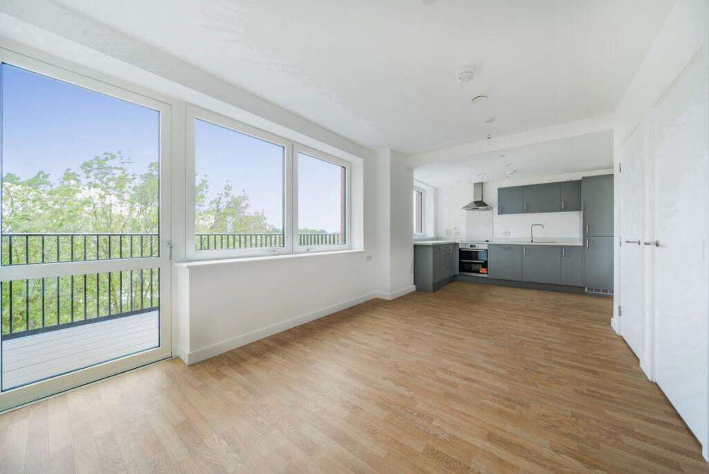 1 bed 1st Floor Flat for rent in Barking. From Kinleigh Folkard & Hayward - Sales - Canada Water 1 bed 1st Floor Flat for rent in Barking. From Kinleigh Folkard & Hayward - Sales - Canada Water