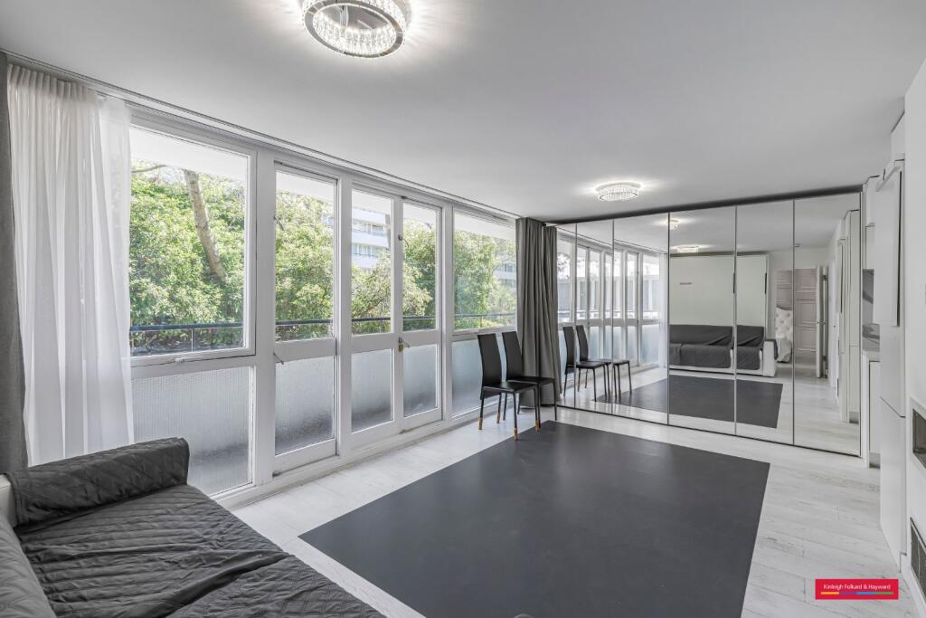 1 bed 1st Floor Flat for rent in London. From Kinleigh Folkard & Hayward - Sales - Marylebone