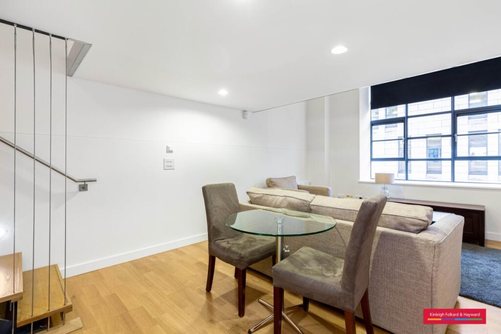 1 bed 1st Floor Flat for rent in London. From Kinleigh Folkard & Hayward - Sales - Marylebone