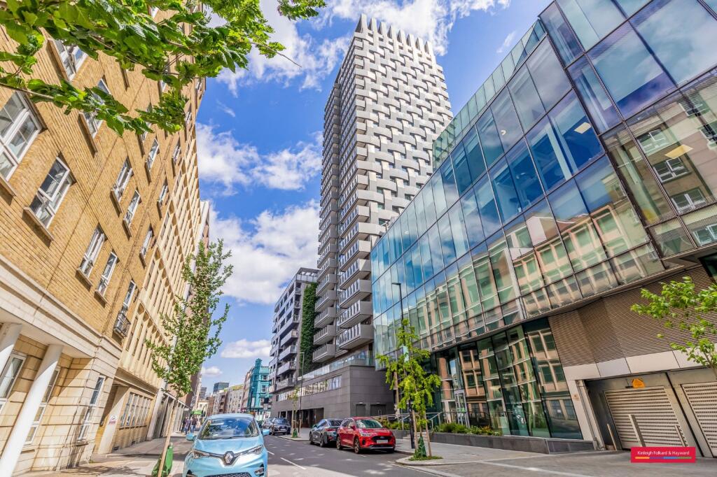 2 bed 1st Floor Flat for rent in Camden Town. From Kinleigh Folkard & Hayward - Sales - Marylebone 2 bed 1st Floor Flat for rent in Camden Town. From Kinleigh Folkard & Hayward - Sales - Marylebone