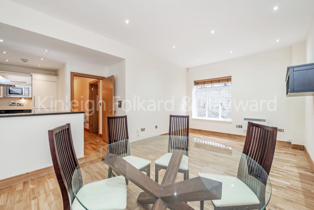 2 bed 1st Floor Flat for rent in Camden Town. From Kinleigh Folkard & Hayward - Sales - Marylebone