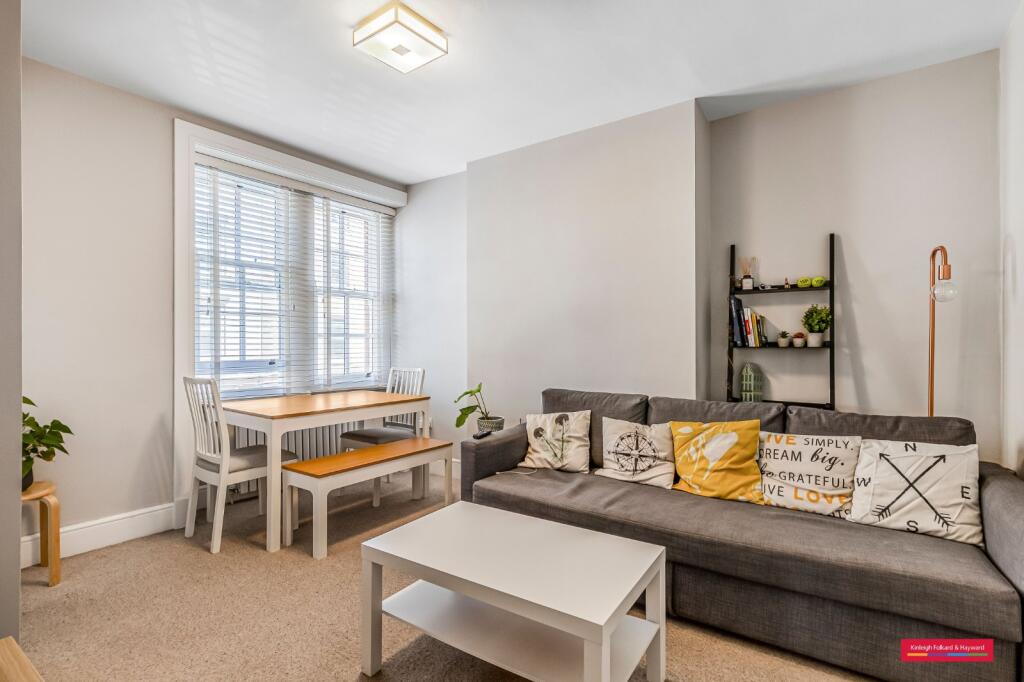 1 bed 1st Floor Flat for rent in London. From Kinleigh Folkard & Hayward - Sales - Marylebone