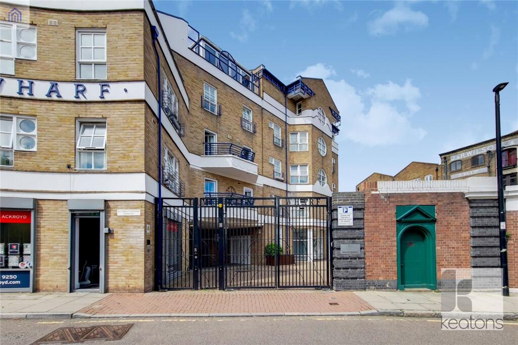 1 bed 1st Floor Flat for rent in London. From Keatons - Bow