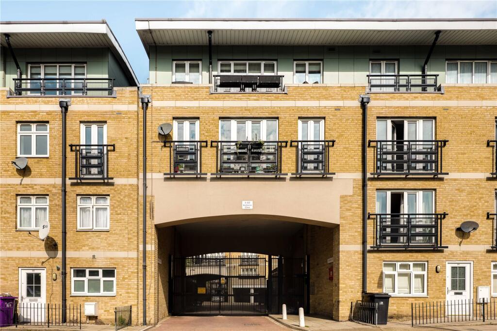 2 bed 1st Floor Flat for rent in London. From Keatons - Bow